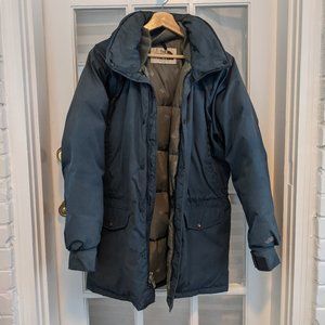 Mens Vintage North Face down parka